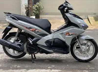 Honda Airblade 125cc 2020 с ханойскими номерами, родной мотор