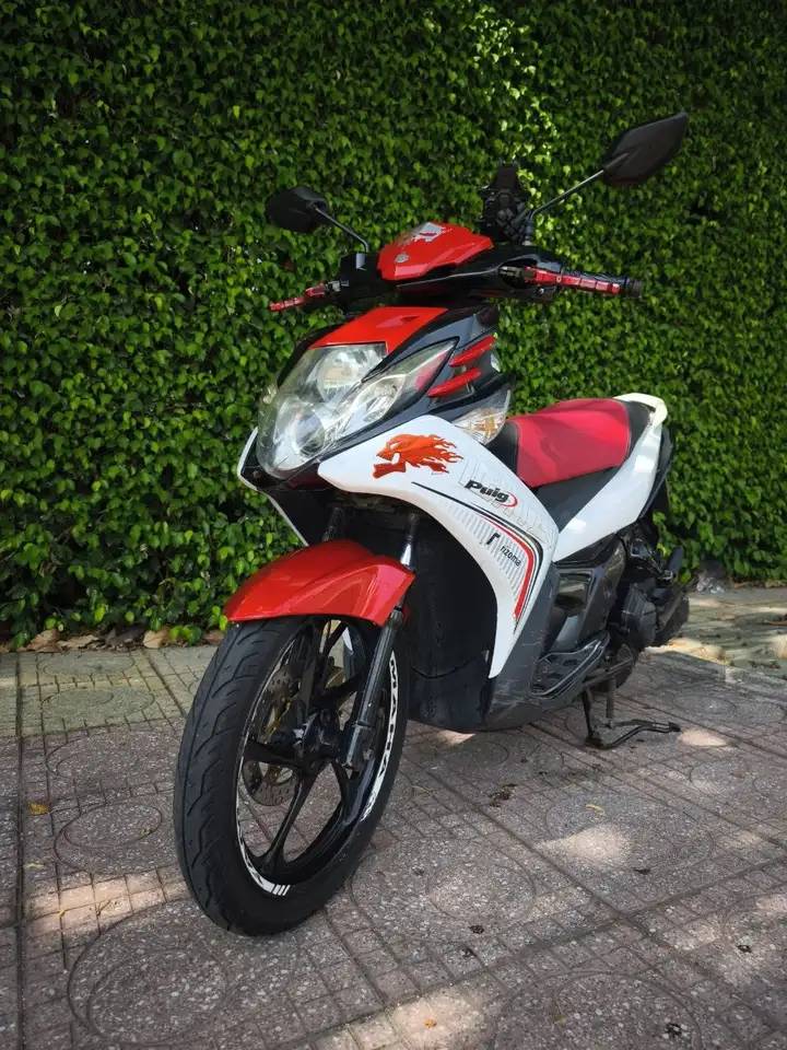 Yamaha Nouvo 5