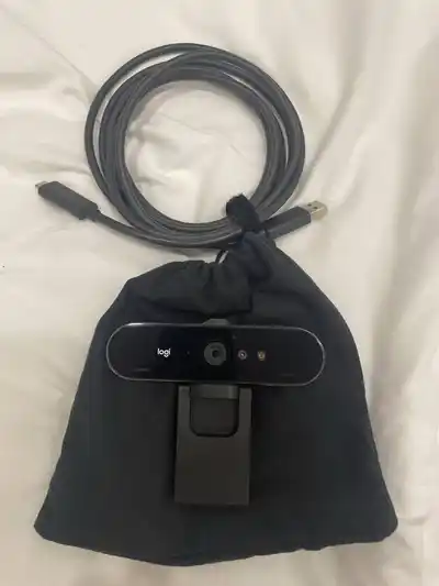 Продам камеру Logitech Brio 4K