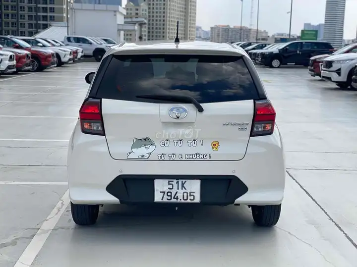 Toyota Wigo 1.2 D-CVT 2023 белый автомат