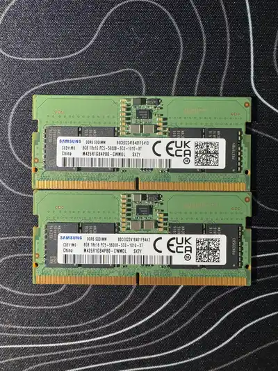 ОЗУ Samsung DDR5 SO-DIMM 8 ГБ 5600 MHz
