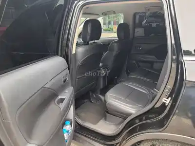 Mitsubishi Outlander 2.0 2022 Черный 20 тыс. км