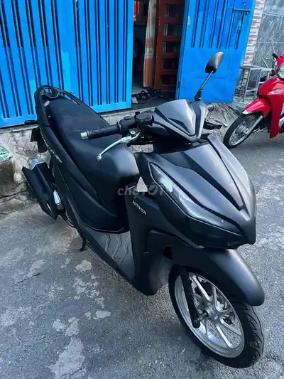 Honda Vario 125 черная