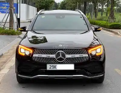 Mercedes-Benz GLC300 4Matic 2020 Черный 70000 км в идеальном состоянии