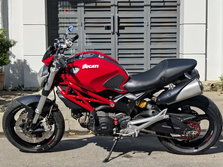 Ducati Monster 795 ABS