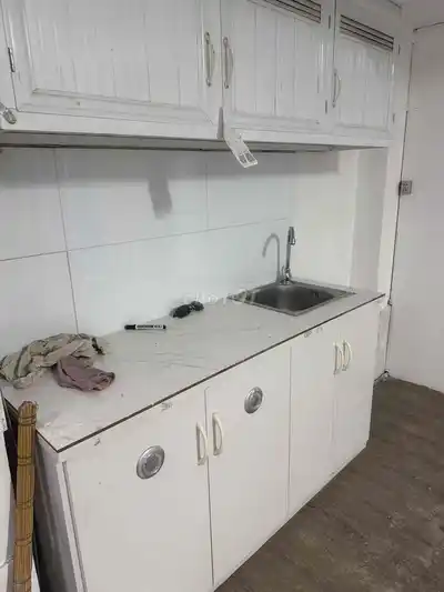 Комната с мебелью и отдельным входом