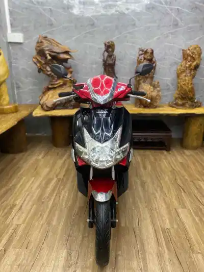 Honda Airblade, номера Сайгона, пластик целый, тихий двигатель