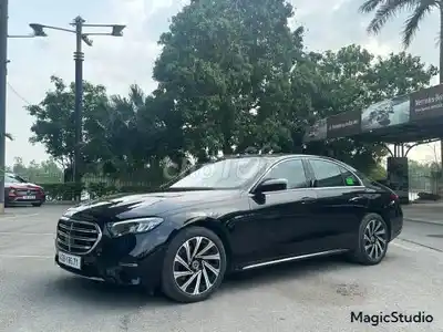 Mercedes Benz E class E200 Exclusive 2025