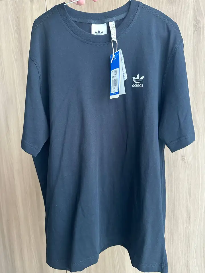 Футболка Adidas черная