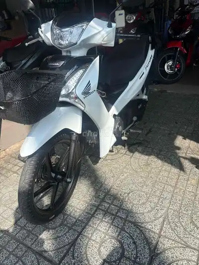 Honda Future 2024 Белый 11000 км
