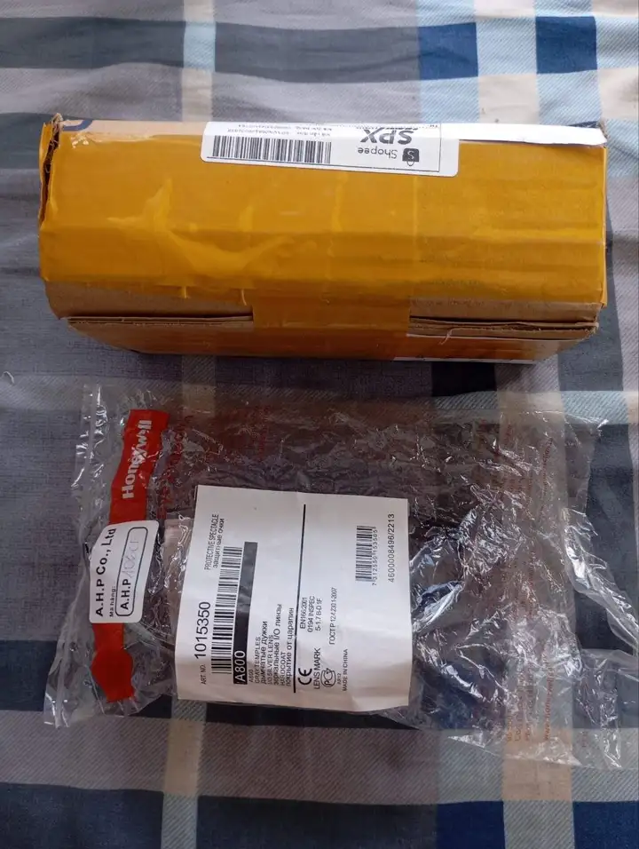 Защитные очки Honeywell A800