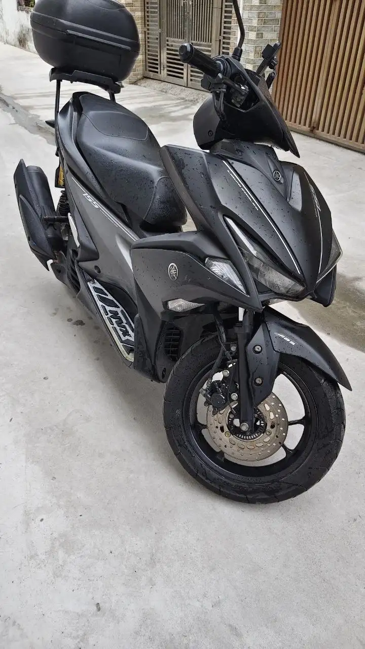 Yamaha NVX 2018