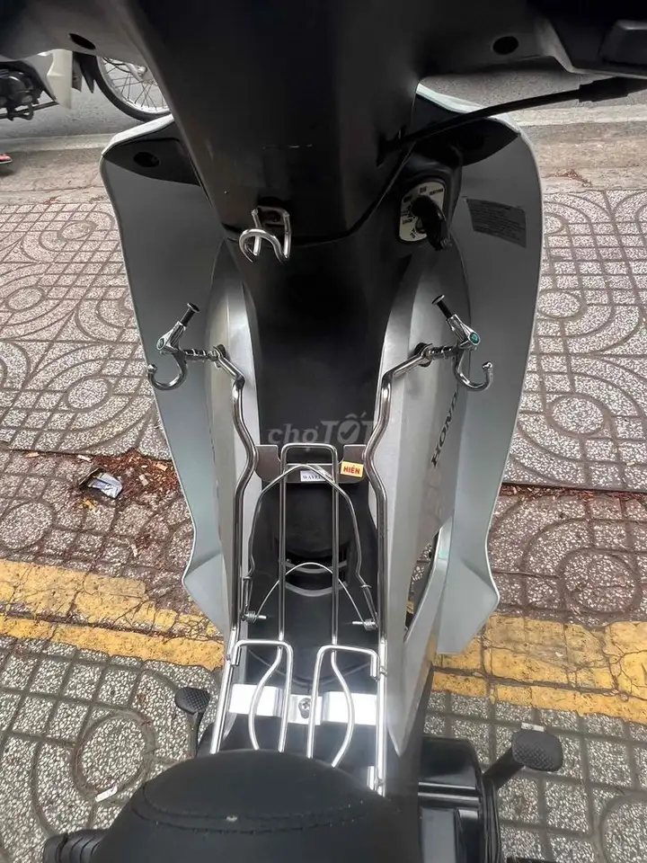 Honda Wave Alpha белый, полуавтомат