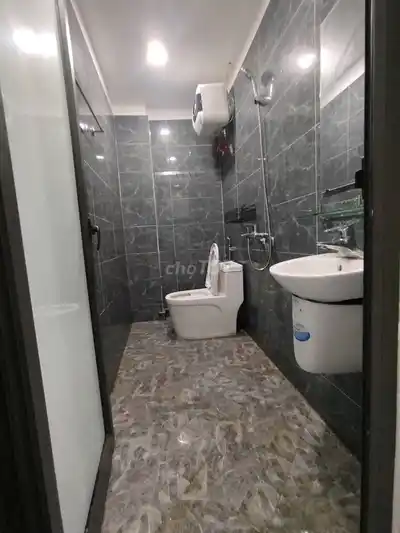 Комната 1п Нгокхой, Хоангмай, есть лифт, мебель
