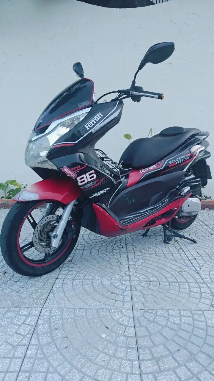 Honda PCX 125, 2014, 2 поколение