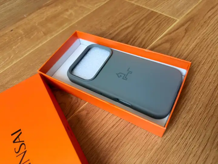 Чехол для iPhone 17 PRO