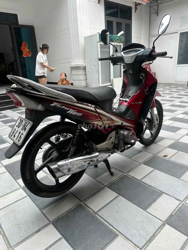Honda Future 2009 Красный
