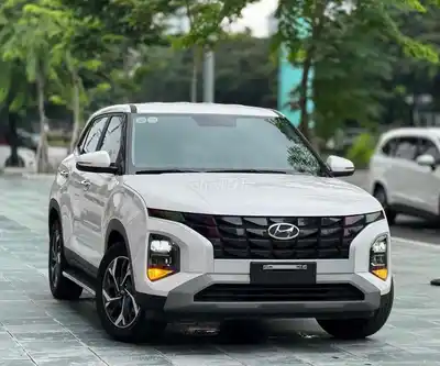 Hyundai Creta 2024 1.5 Special 40 000 км белый