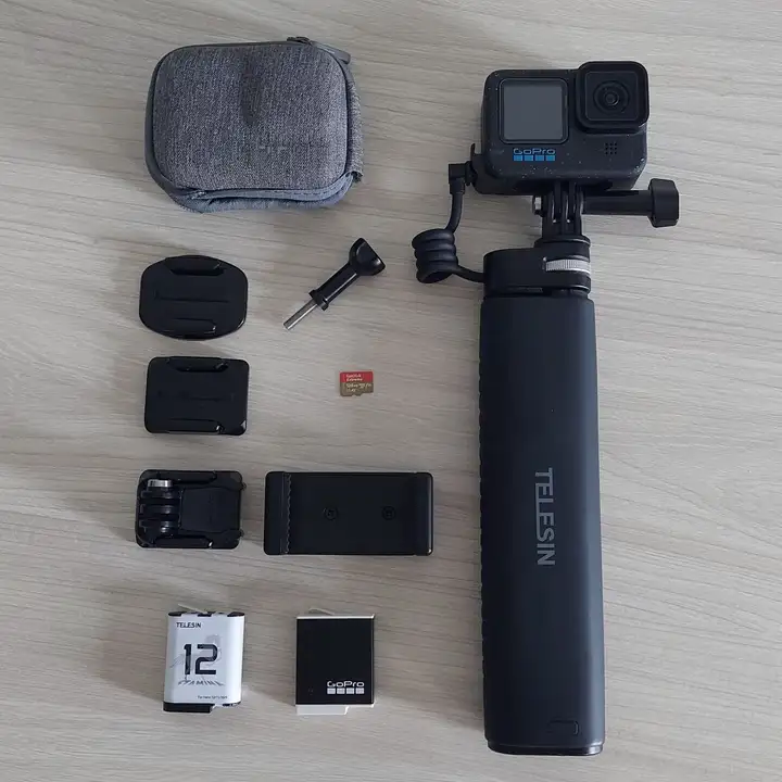 GoPro Hero 12 Black + Power Grip 10000 мАч + 2 батареи + карта 128 ГБ