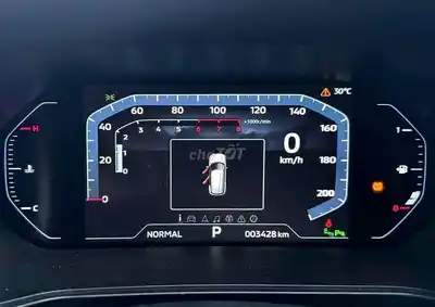 Mitsubishi Destinator Ultimate 2026 Белый 7 мест