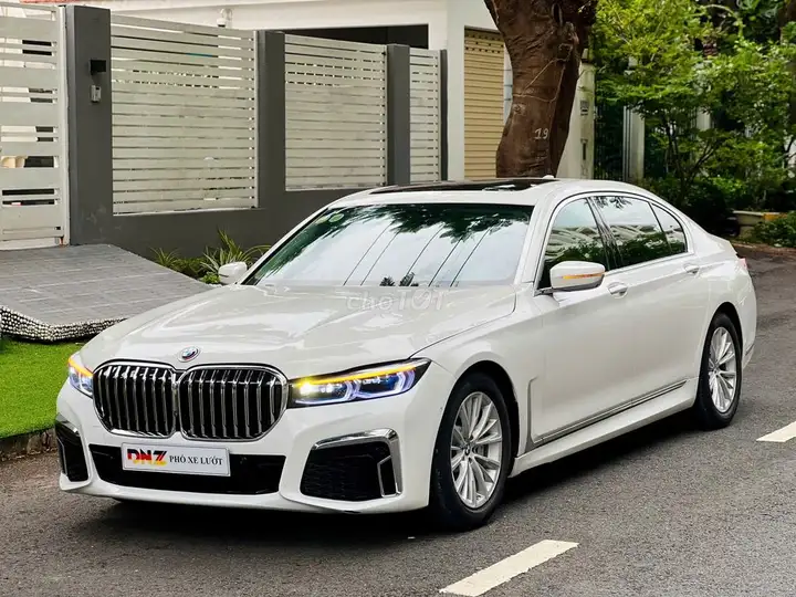 ❤️ BMW 730Li – Полный M Sport 2022 – Белый/коричневый