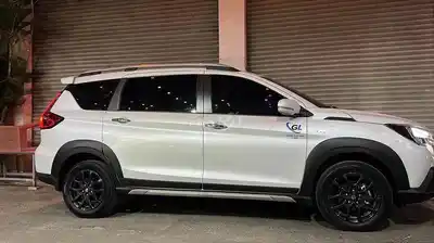 SUZUKI XL7 HYBRID 2024 БЕЛЫЙ 65000 КМ