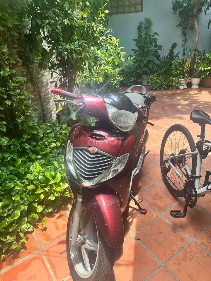 Honda SH Ý 2008, 150cc, красно-черный