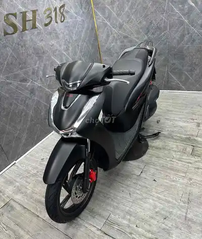 Honda SH 160i ABS 2024 матовый черный пробег 9 тыс. км