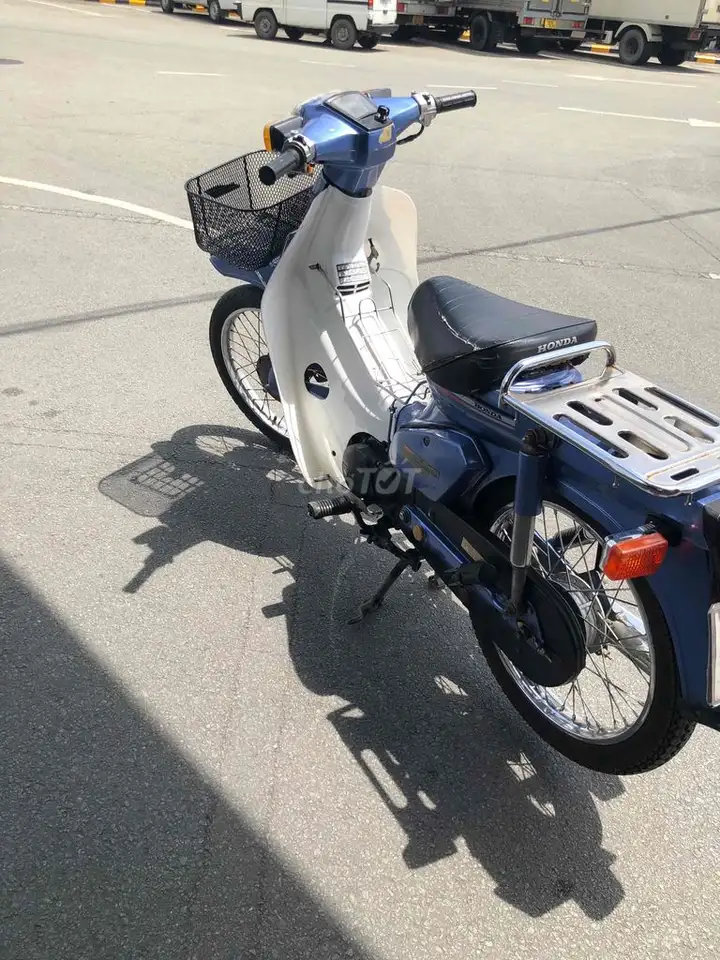 Honda Cub 1982 70cc Япония. ГСМ HCMC