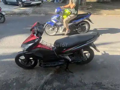 Honda Air Blade, черно-красный, вьетнамский