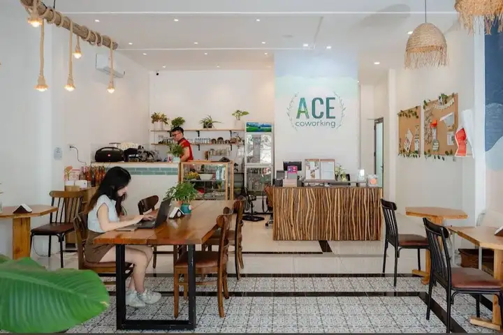 Безлимитный абонемент в коворкинг ACE Coworking