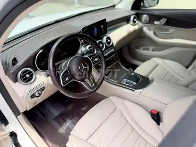 Mercedes-Benz GLC 200 4matic 2021, белый