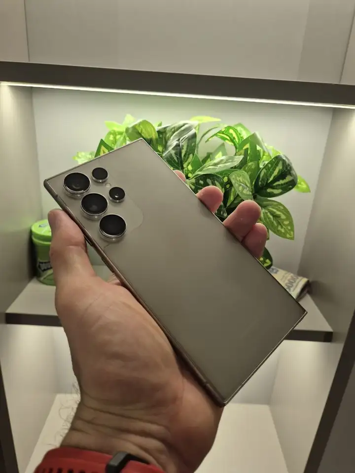 Samsung S24 Ultra 12/256