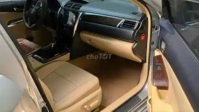 Toyota Camry 2.0E 2016