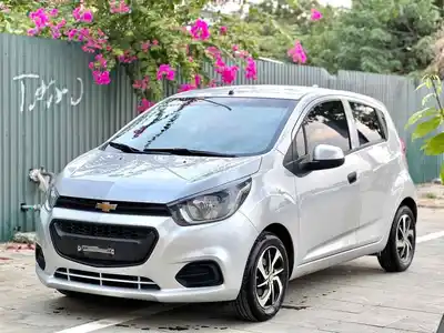 Chevrolet Spark Van 1.2 MT 2018 Серебристый