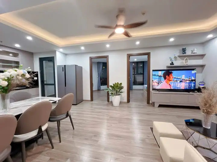 Новая квартира в центре, комплекс HUD