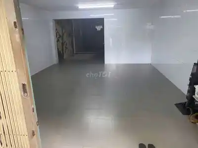 4-этажный дом в аренду в Лан Нгуен Пхи