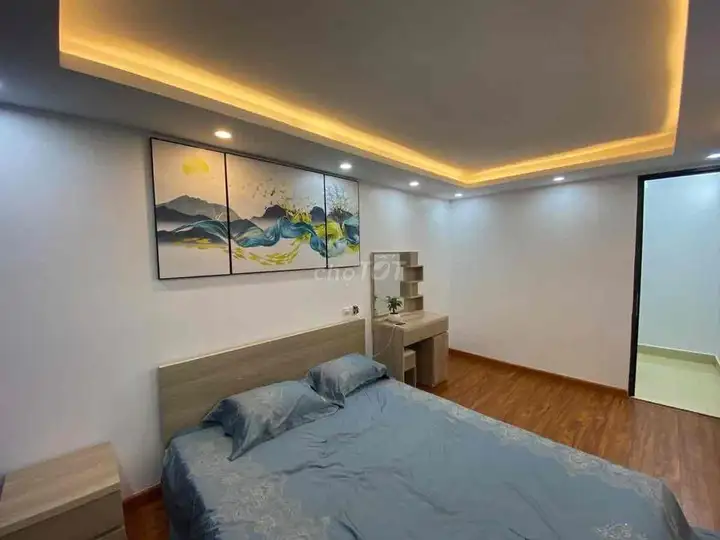 Дом 33 кв.м, 5 этажей, рядом с дорогой 40м и кольцевой 2.5