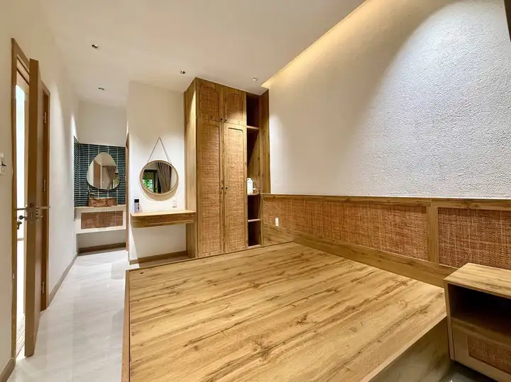 Дом 2 этажа, 3 спальни, 110 м²