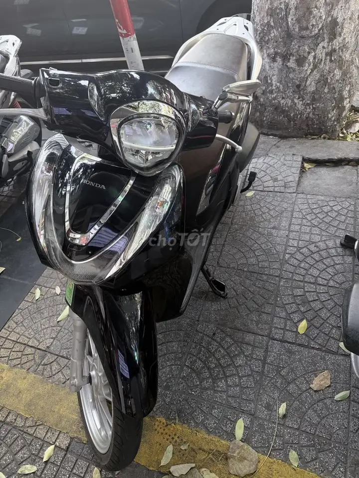 Honda SH Mode 2022 Черный Автомат 10500 км