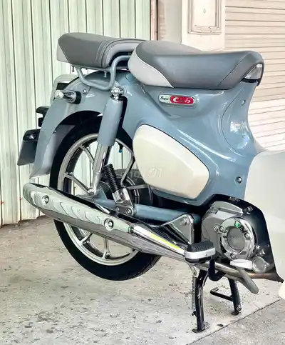 Honda Super Cub 125 2023, пробег 4400 км, оформление переоформления