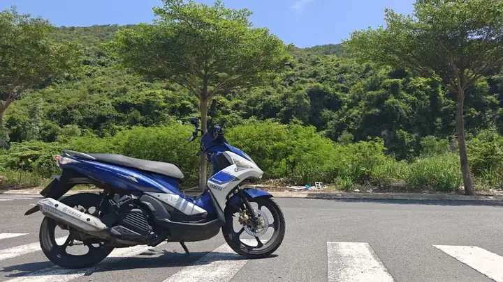Yamaha Nouvo 6