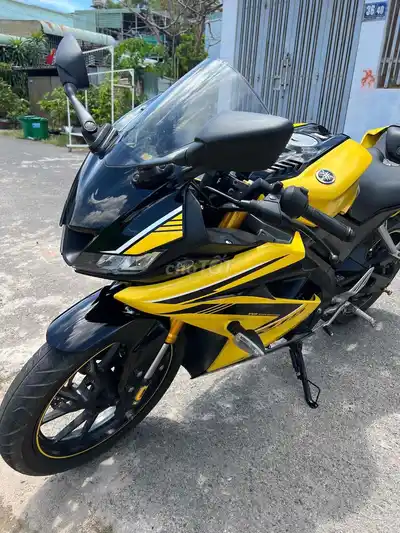Yamaha R15 V3 жёлтый, механика