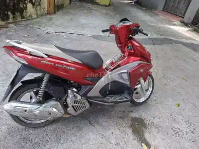 Honda Air Blade 125 2017 Красный