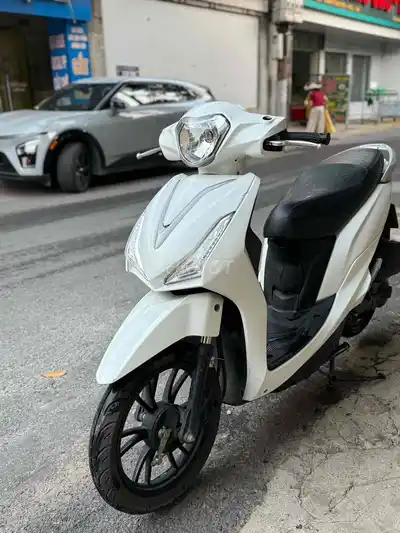 Скутер Kymco Candy Hermosa