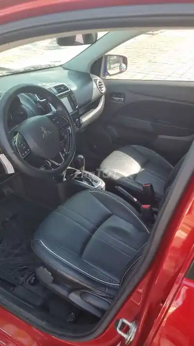 Mitsubishi Attrage 2020 Автомат Красный 48000 км