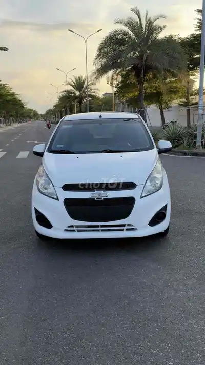 Chevrolet Spark 2016 МКПП Белый