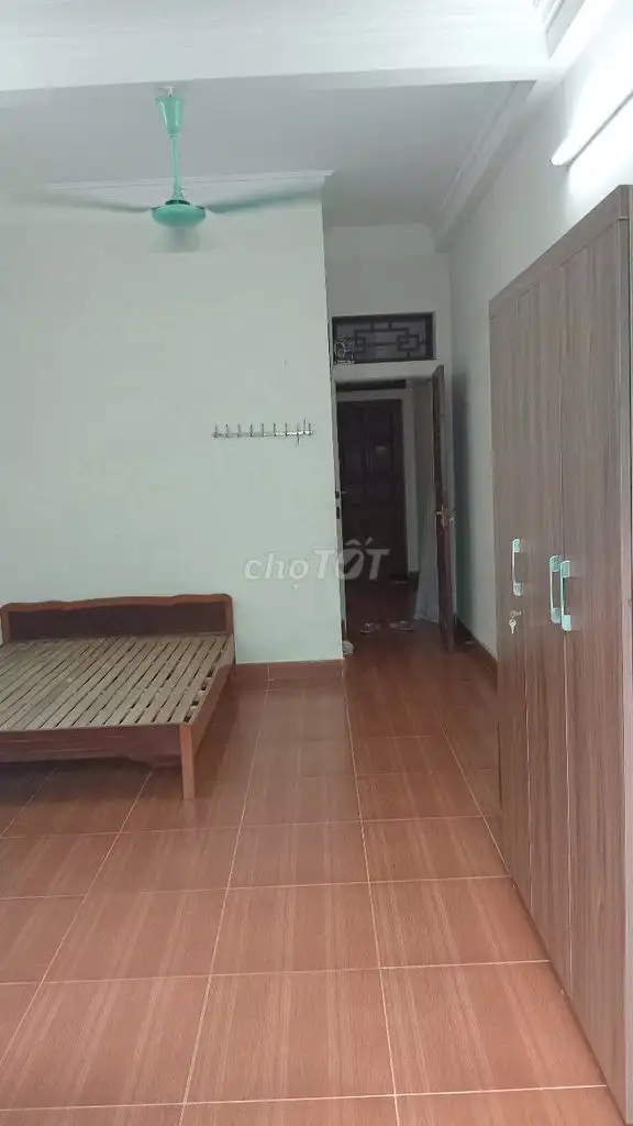 Сдается VIP-комната, переулок 83, переулок Гок Де, ул. Минь Кхай