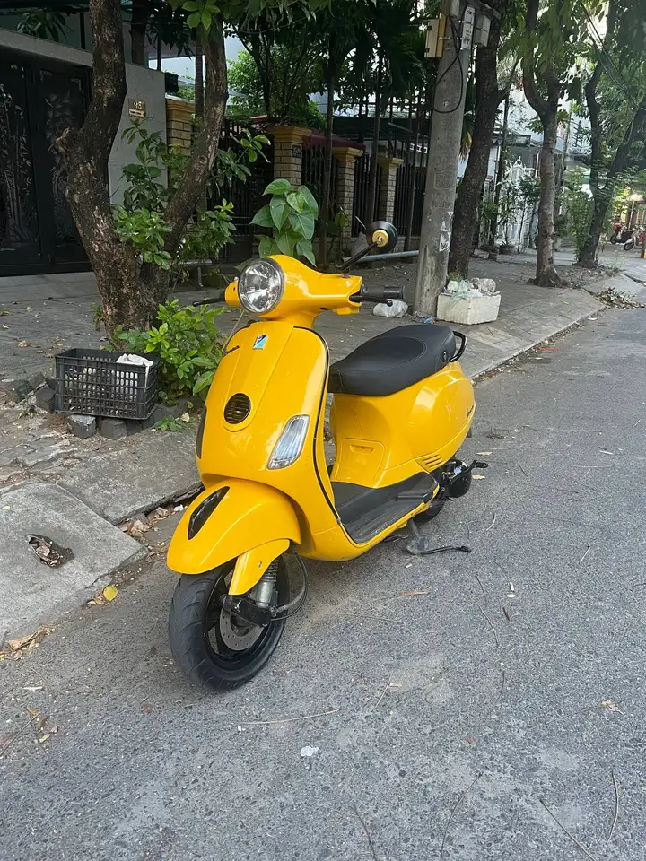 Vespa 150 lx