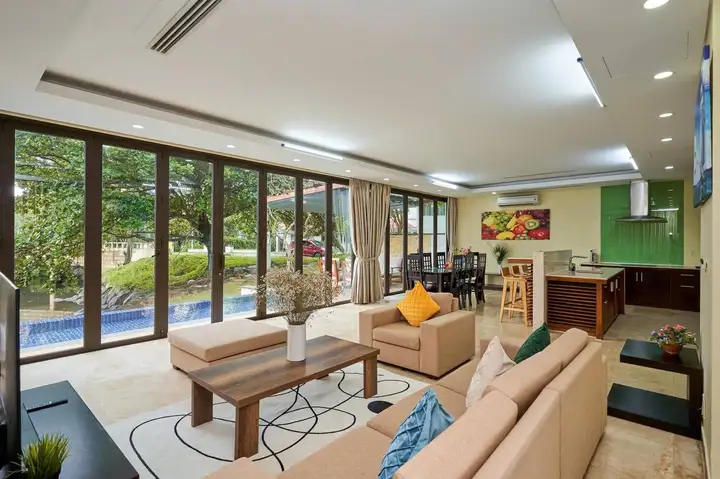 Villa 2 floors: 4 Bedroom 5WC 500m2